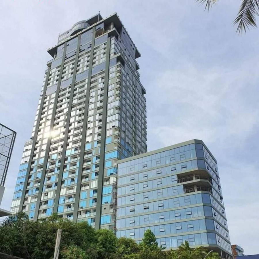 Sf Hotel Penthouse Residences Phnom Penh Luaran gambar
